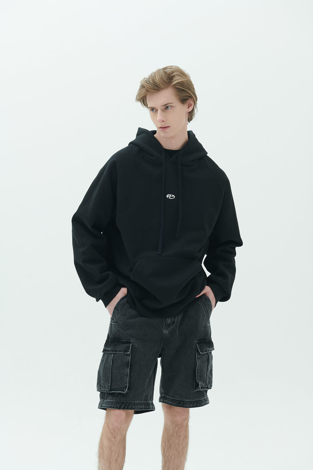 Hoodie Medium Fit