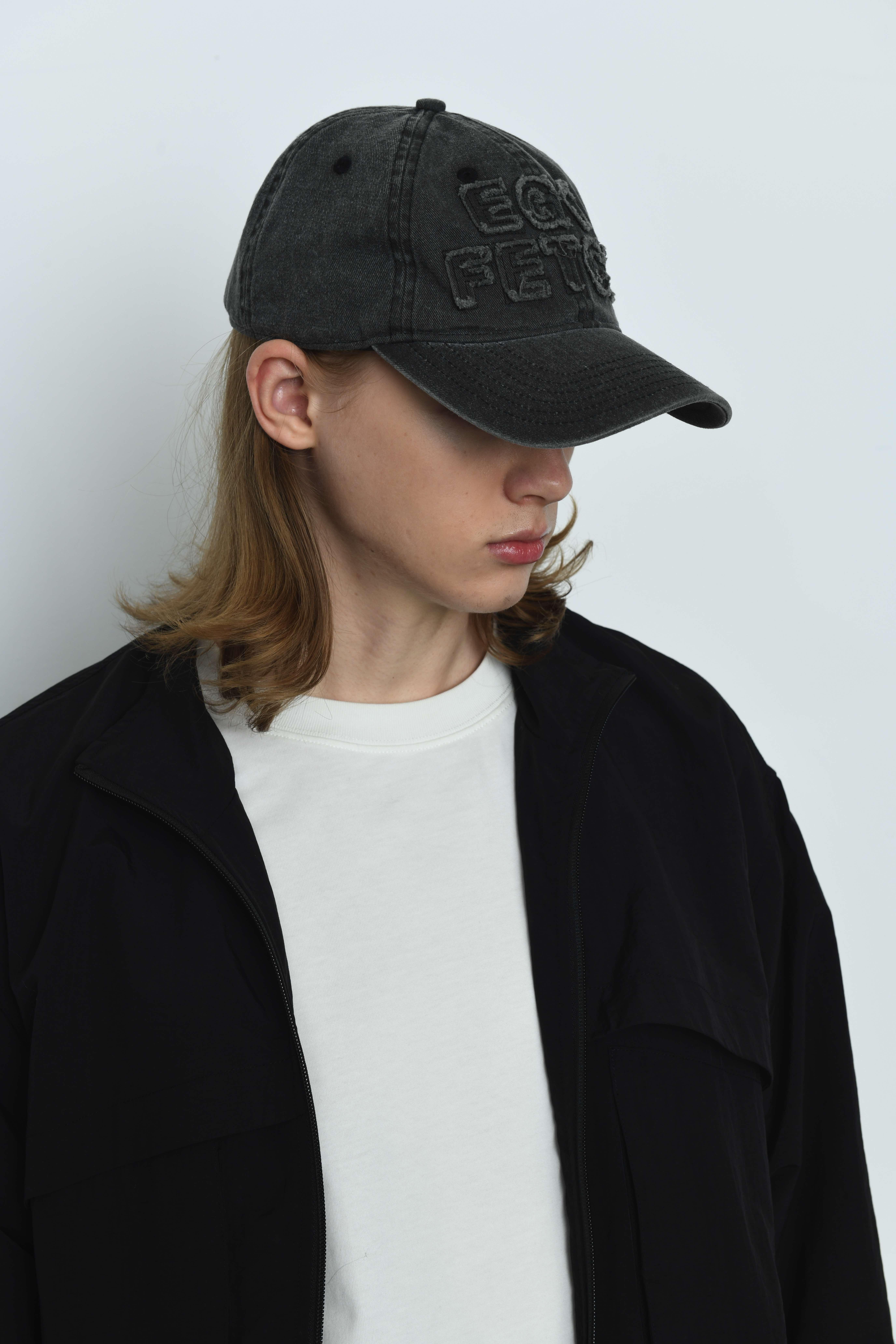 LOGO CAP